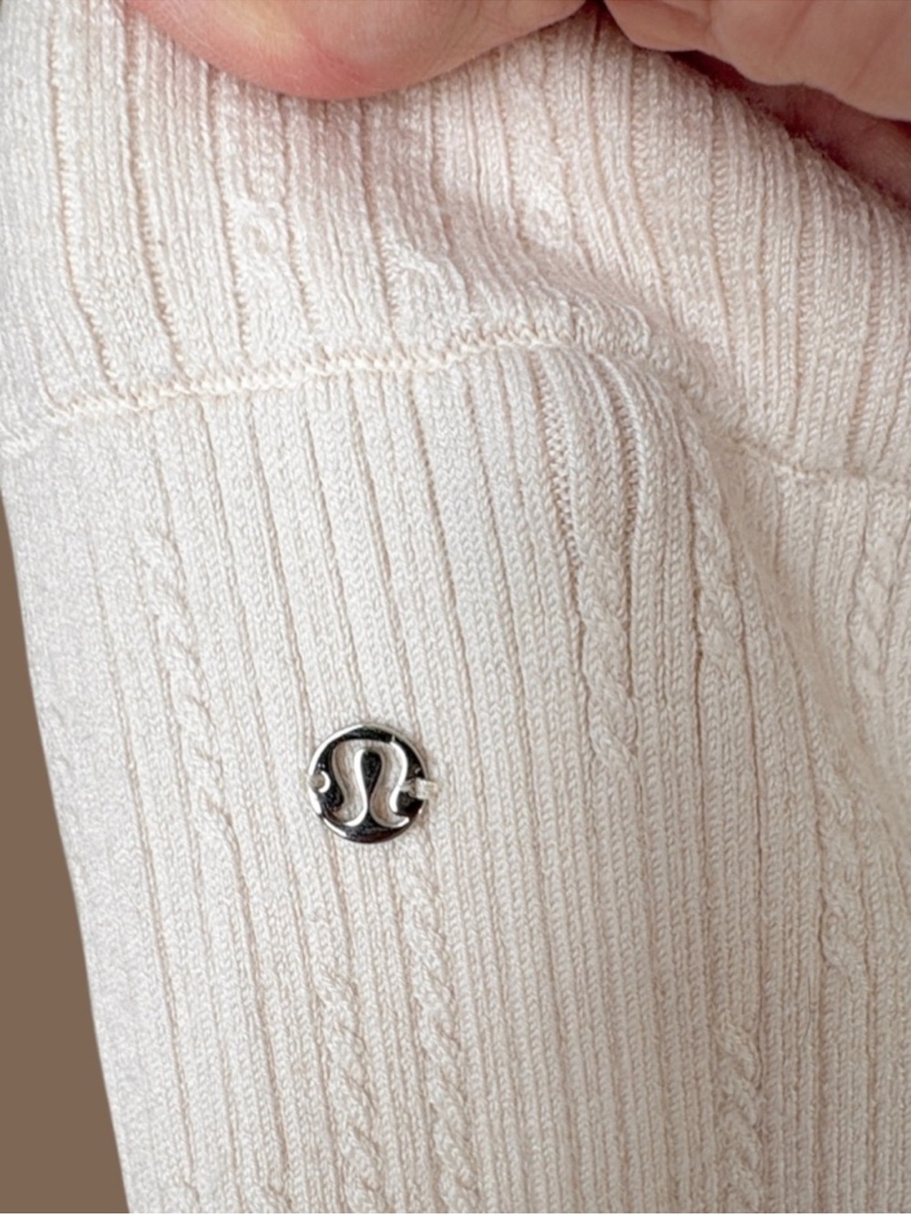 EUC Lululemon Merino Wool Blend Cable Knit Pull On Sweater Pants Ivory XL Tall - Picture 2 of 7